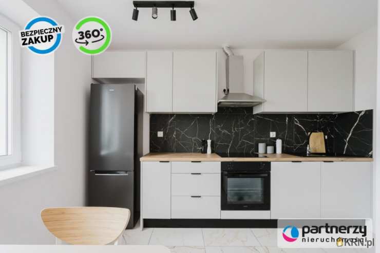 10 pokojowe, Mrzezino, ul. Spokojna, Dom  na sprzedaż