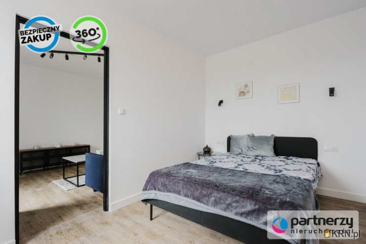 Dom  na sprzedaż, 10 pokojowe, Mrzezino, ul. Spokojna