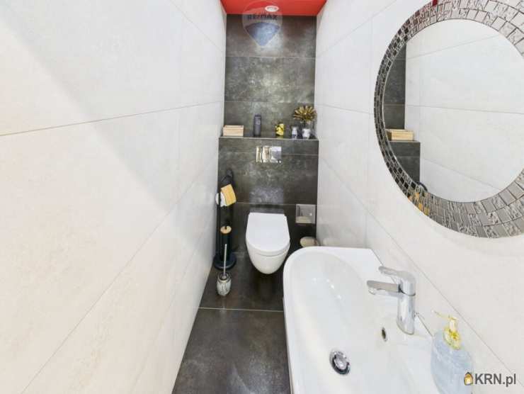 Stalowa Wola, ul. , Dom  na sprzedaż, 6 pokojowe