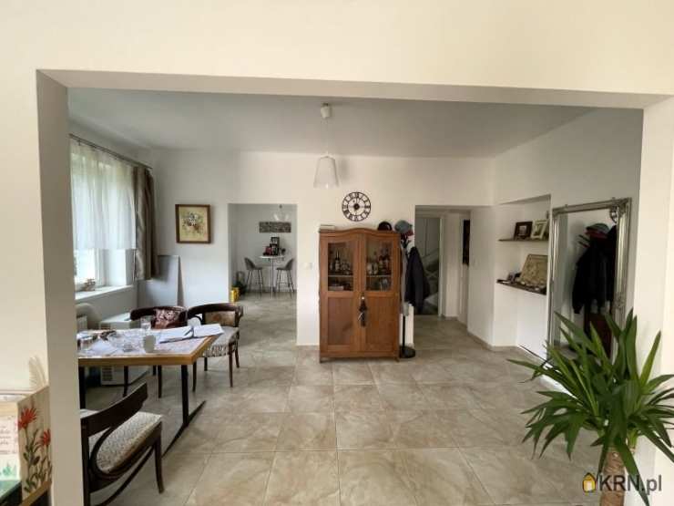 Dom  na sprzedaż, Ustroń, ul. , 7 pokojowe