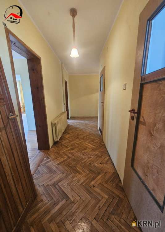 Dom  na sprzedaż, Kramsk, ul. , 7 pokojowe