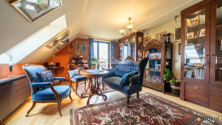 Dom  na sprzedaż, Bibice, ul. Kwiaty Polne, 