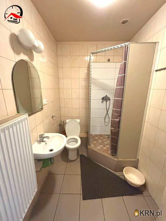 Brzezie, ul. , Dom  na sprzedaż, 9 pokojowe