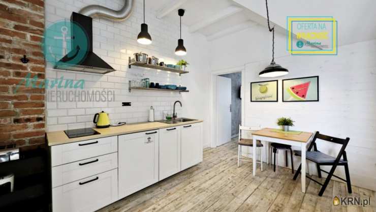 16 pokojowe, Władysławowo, ul. Stolarska, Dom  na sprzedaż