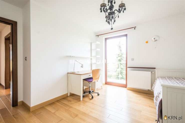 Masłomiąca, ul. Modrzewiowa, , Dom  do wynajęcia