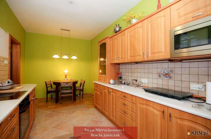 8 pokojowe, Dom  na sprzedaż, Dobroszyce, ul. 