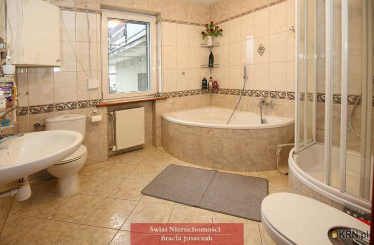 Dom  na sprzedaż, Dobroszyce, ul. , 8 pokojowe