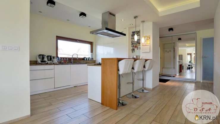 Dom  na sprzedaż, Słupca, ul. , 5 pokojowe