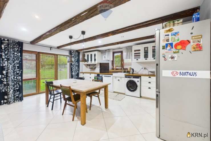 Dom  na sprzedaż, 8 pokojowe, Rzyki, ul. 