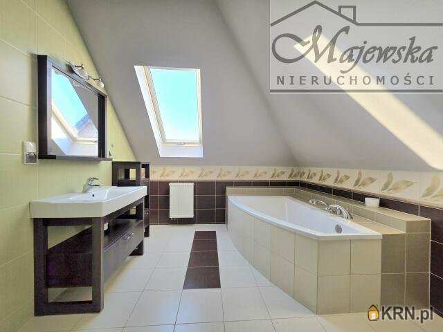 Dom  do wynajęcia, 5 pokojowe, Borzęta, ul. 