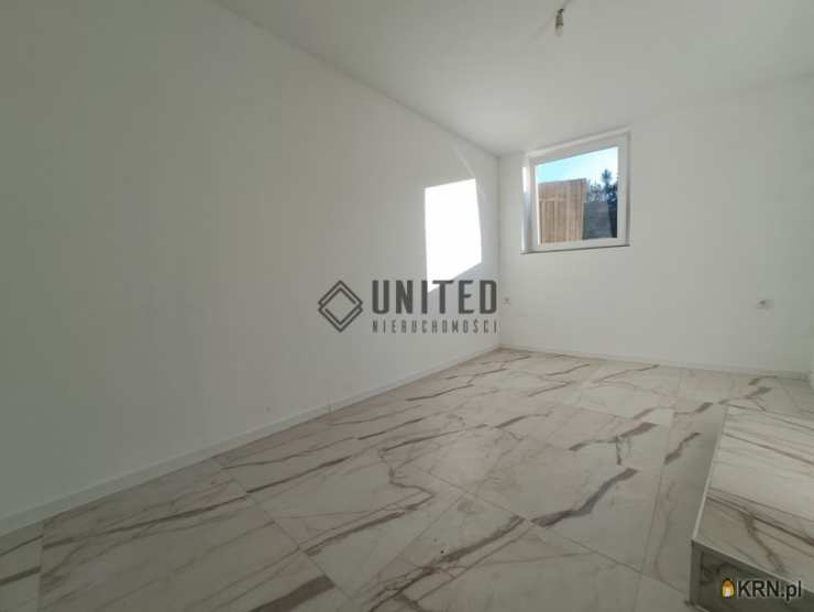 9 pokojowe, Trzebnica, ul. , Dom  na sprzedaż