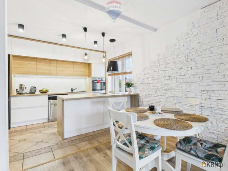 Władysławowo, ul. , Dom  na sprzedaż, 8 pokojowe