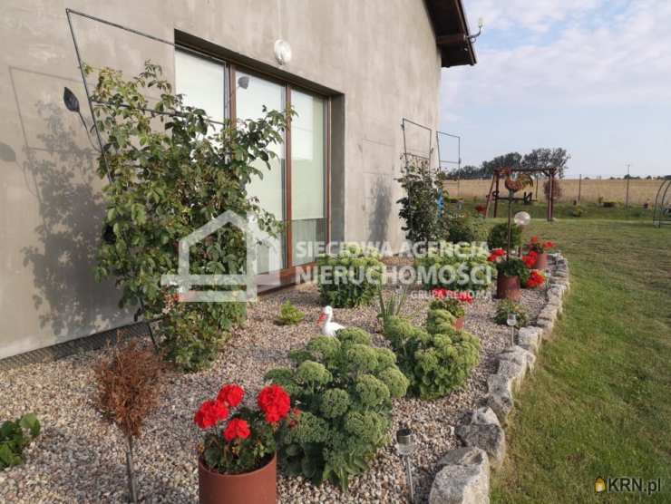 8 pokojowe, Dom  na sprzedaż, Białogarda, ul. 