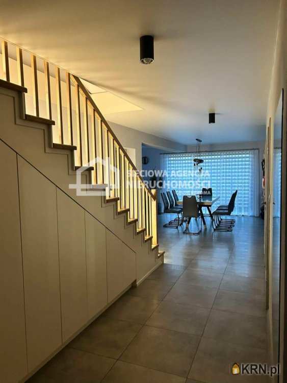 Białogarda, ul. , 8 pokojowe, Dom  na sprzedaż