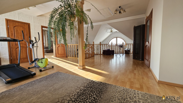 Karczowiska Górne, ul. , Dom  na sprzedaż, 6 pokojowe