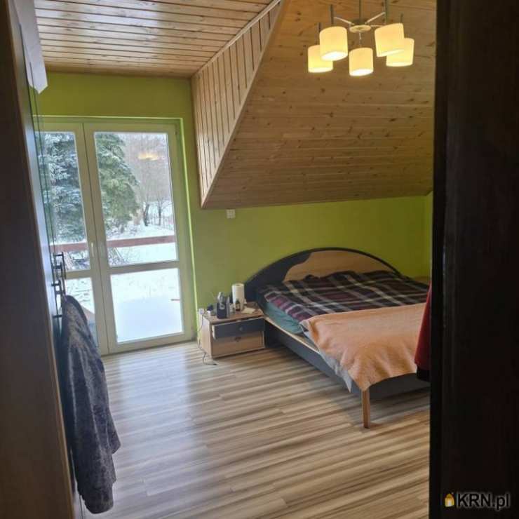 Bródki, ul. , Dom  na sprzedaż, 9 pokojowe