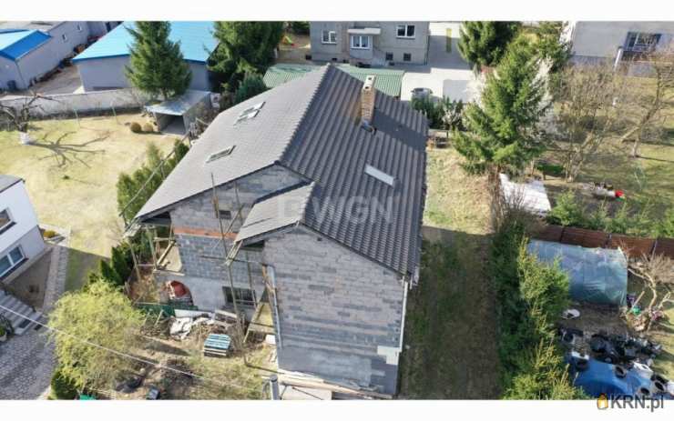 Małomice, ul. , Dom  na sprzedaż, 8 pokojowe