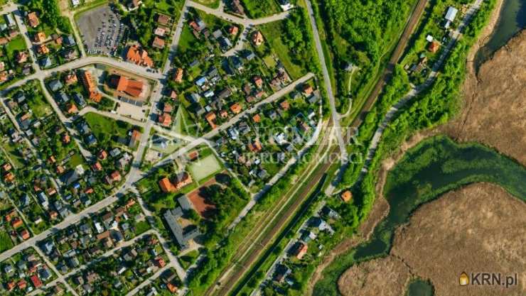 Dom  na sprzedaż, 9 pokojowe, Nowy Dwór Mazowiecki, ul. Kolejowa