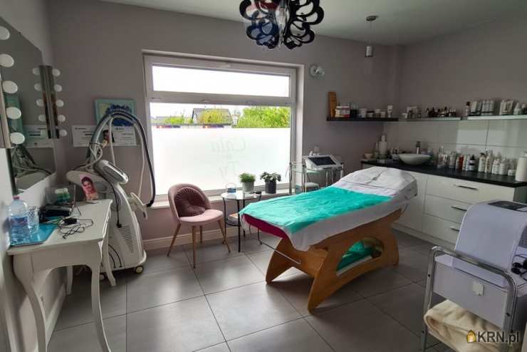 Kamionki, ul. , Dom  na sprzedaż, 8 pokojowe