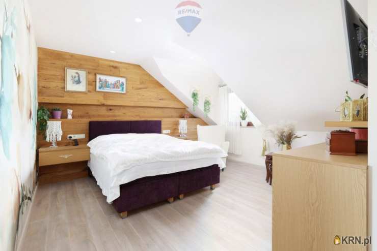 Kęty, ul. , Dom  na sprzedaż, 7 pokojowe