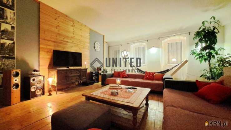 Dom  na sprzedaż, 7 pokojowe, Tyniec nad Ślęzą, ul. 