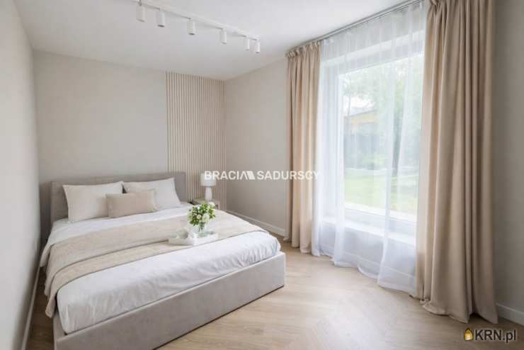 BRACIA SADURSCY ODDZIAŁ BS4 KROWODRZA, Dom  na sprzedaż, Niepołomice, ul. S. Roweckiego