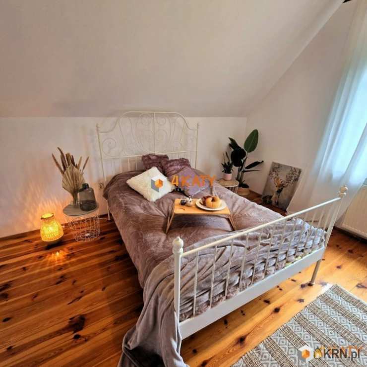 Dom  na sprzedaż, Radzyń, ul. , 9 pokojowe