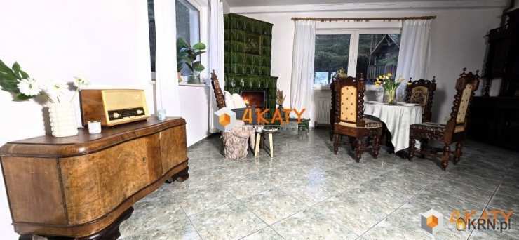 Dom  na sprzedaż, Radzyń, ul. , 9 pokojowe
