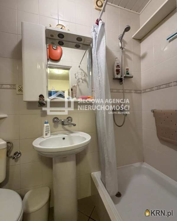 8 pokojowe, Gdynia, Chylonia, ul. , Dom  na sprzedaż