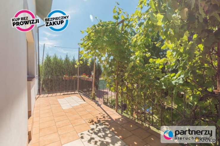 6 pokojowe, Pszczółki, ul. , Dom  na sprzedaż