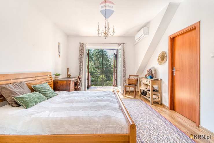 6 pokojowe, Gryżyna, ul. , Dom  na sprzedaż