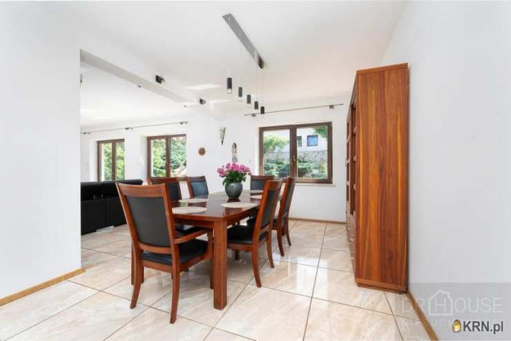 6 pokojowe, Wrząsowice, ul. , Dom  na sprzedaż