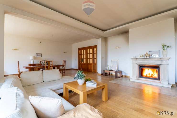 Dom  na sprzedaż, Łomianki Dolne, ul. , 5 pokojowe