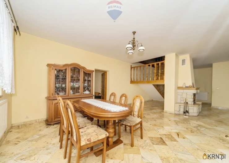 8 pokojowe, Rajcza, ul. , Dom  na sprzedaż