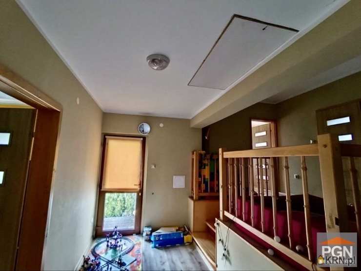 Trzebiatów, ul. , 6 pokojowe, Dom  na sprzedaż