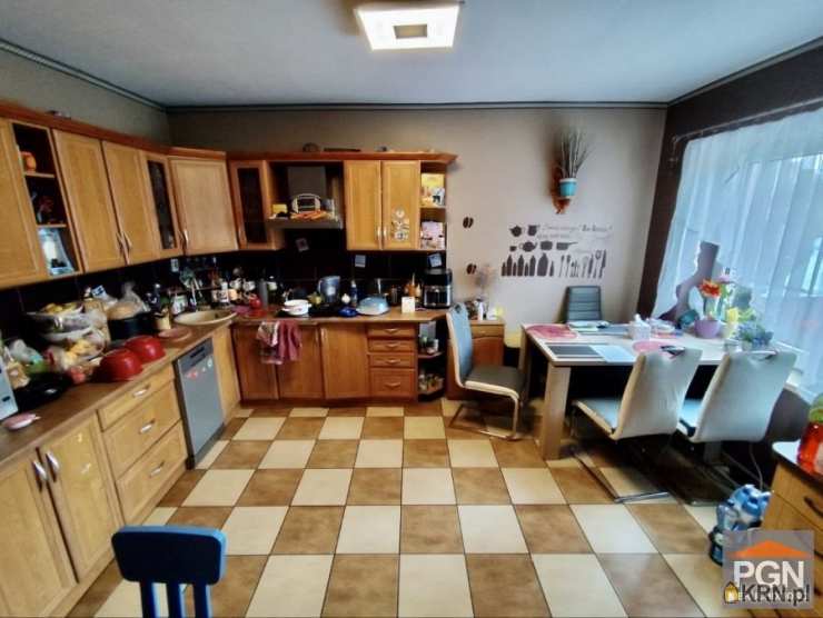 Trzebiatów, ul. , 6 pokojowe, Dom  na sprzedaż