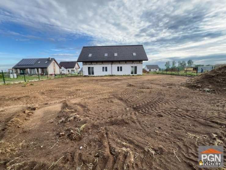 Dom  na sprzedaż, Trzebiatów, ul. , 4 pokojowe