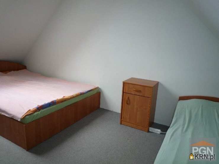 Trzęsacz, ul. , 14 pokojowe, Dom  na sprzedaż