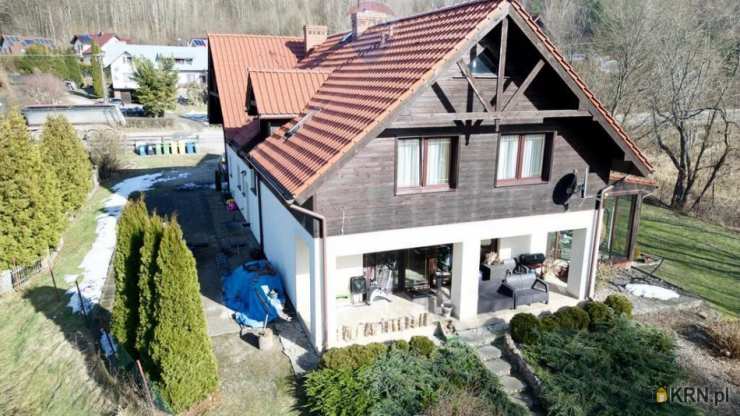 Dom  na sprzedaż, 10 pokojowe, Brodnica Dolna, ul. 