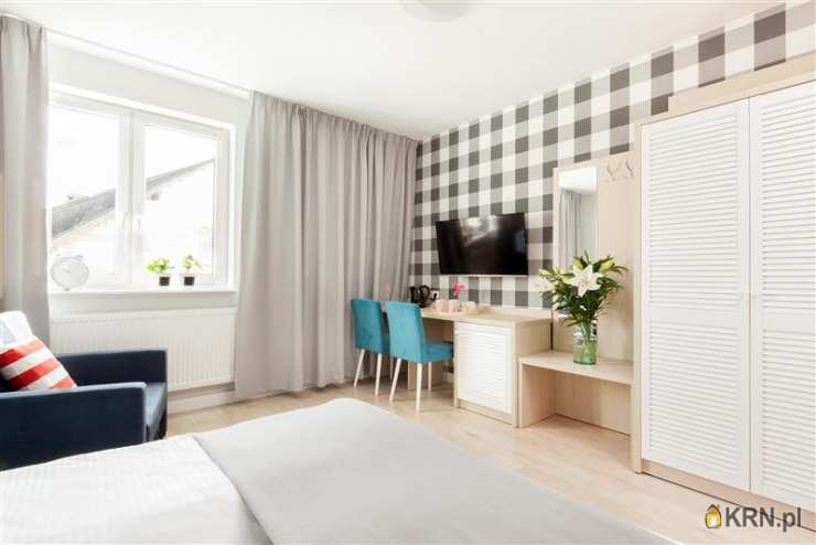 12 pokojowe, Łeba, ul. W. Grabskiego, Dom  na sprzedaż