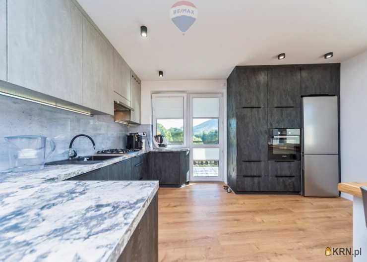 Targanice, ul. , Dom  na sprzedaż, 9 pokojowe