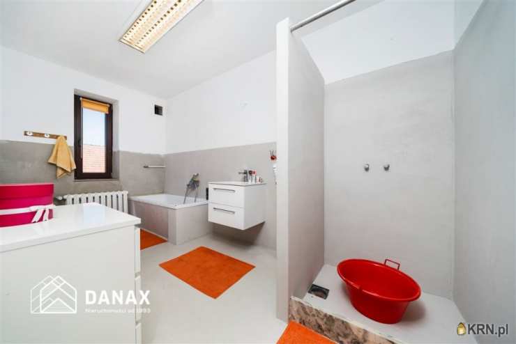 Dom  na sprzedaż, Kobylany, ul. , 