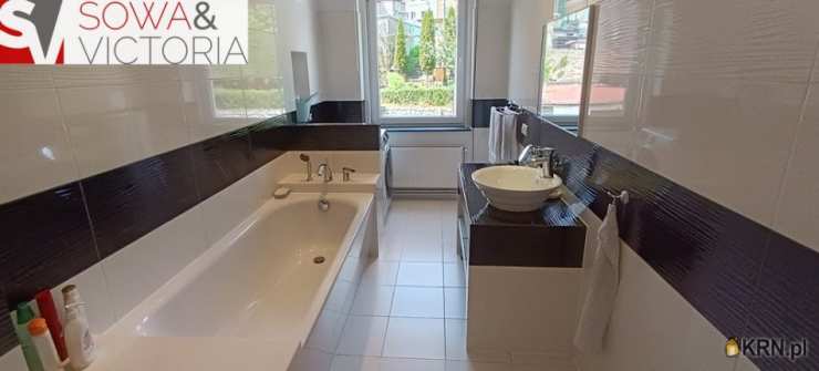 8 pokojowe, Mieroszów, ul. , Dom  na sprzedaż