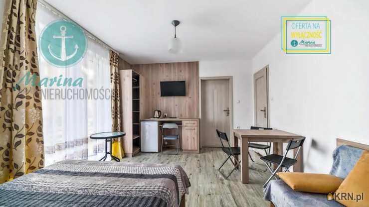 Dom  na sprzedaż, 12 pokojowe, Władysławowo, Karwia, ul. ks. Lewińskiego