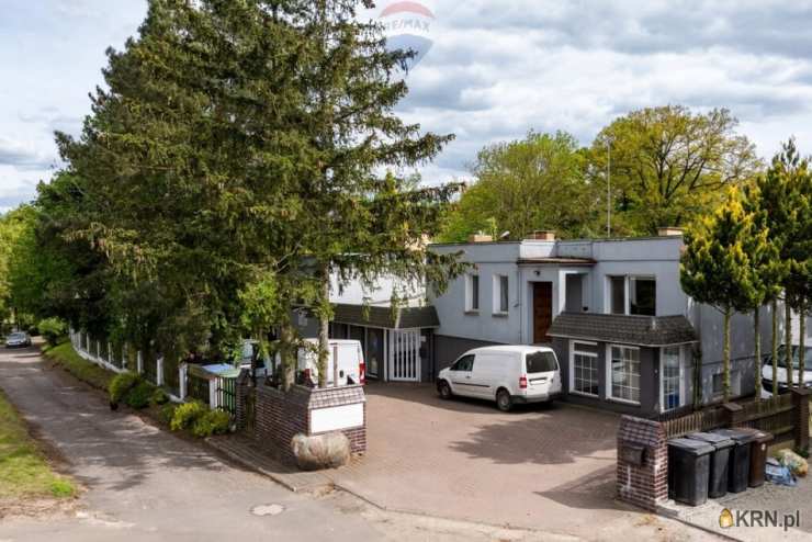 Dom  na sprzedaż, 10 pokojowe, Kaźmierz, ul. 