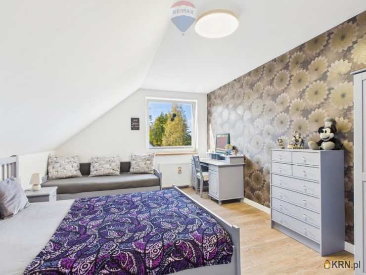 Chwaszczyno, ul. , Dom  na sprzedaż, 8 pokojowe