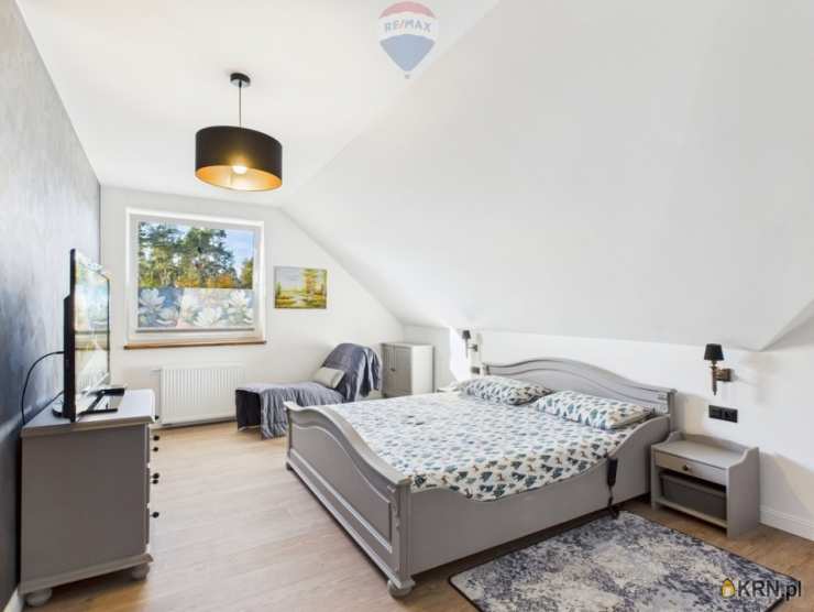 Chwaszczyno, ul. , 8 pokojowe, Dom  na sprzedaż