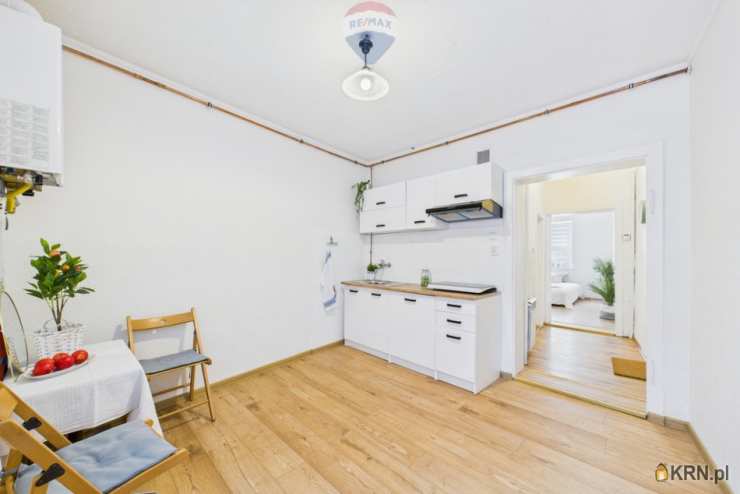 Dom  na sprzedaż, Ostrzeszów, ul. , 5 pokojowe