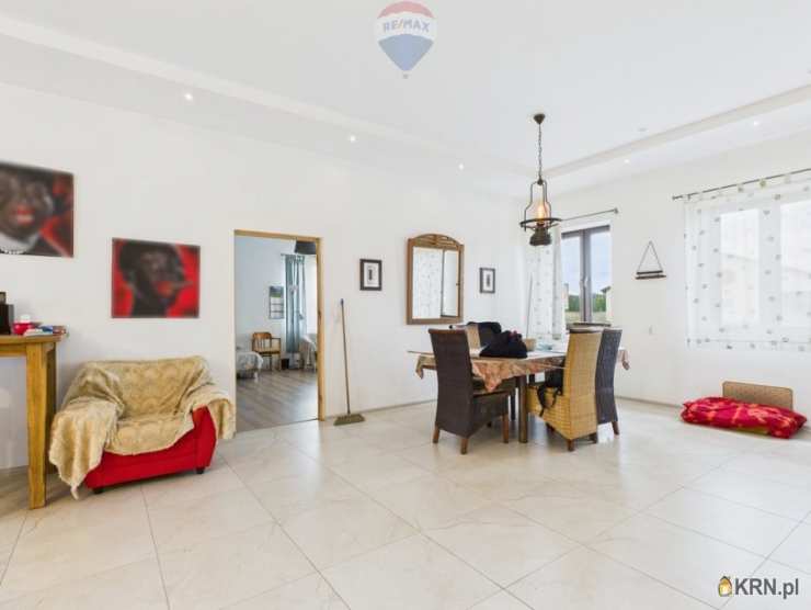 Dom  na sprzedaż, 10 pokojowe, Smołdzino, ul. 