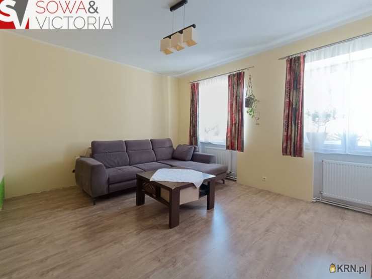 Dom  na sprzedaż, Świebodzice, ul. Ciernie, 10 pokojowe